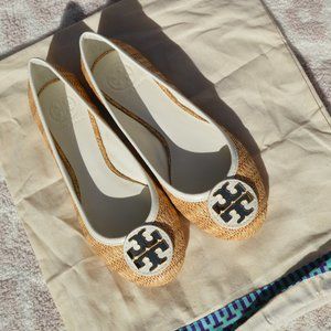 BRAND NEW raffia & white Tory Burch flat size 6.5